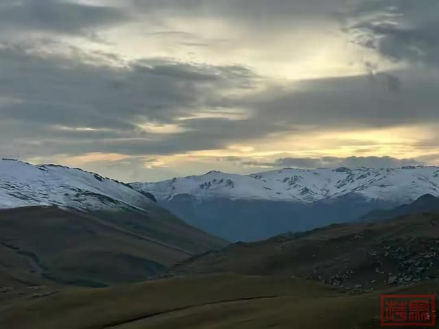 新疆旅行_想看雪山就到新疆去-9.jpg