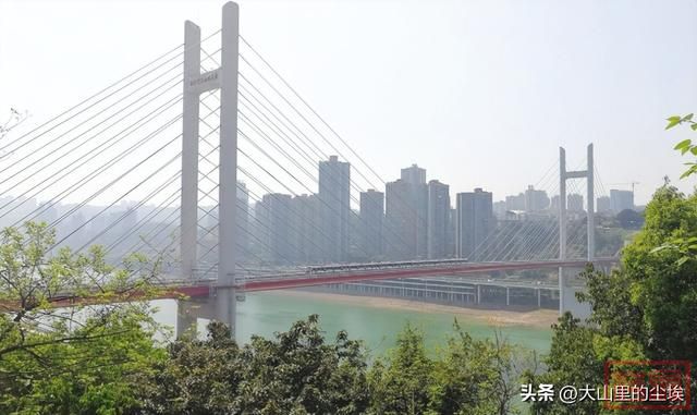 桥都——重庆-11.jpg