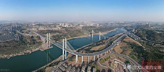 桥都——重庆-14.jpg