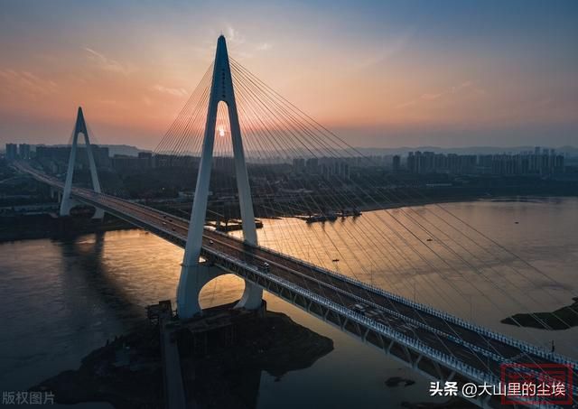 桥都——重庆-24.jpg