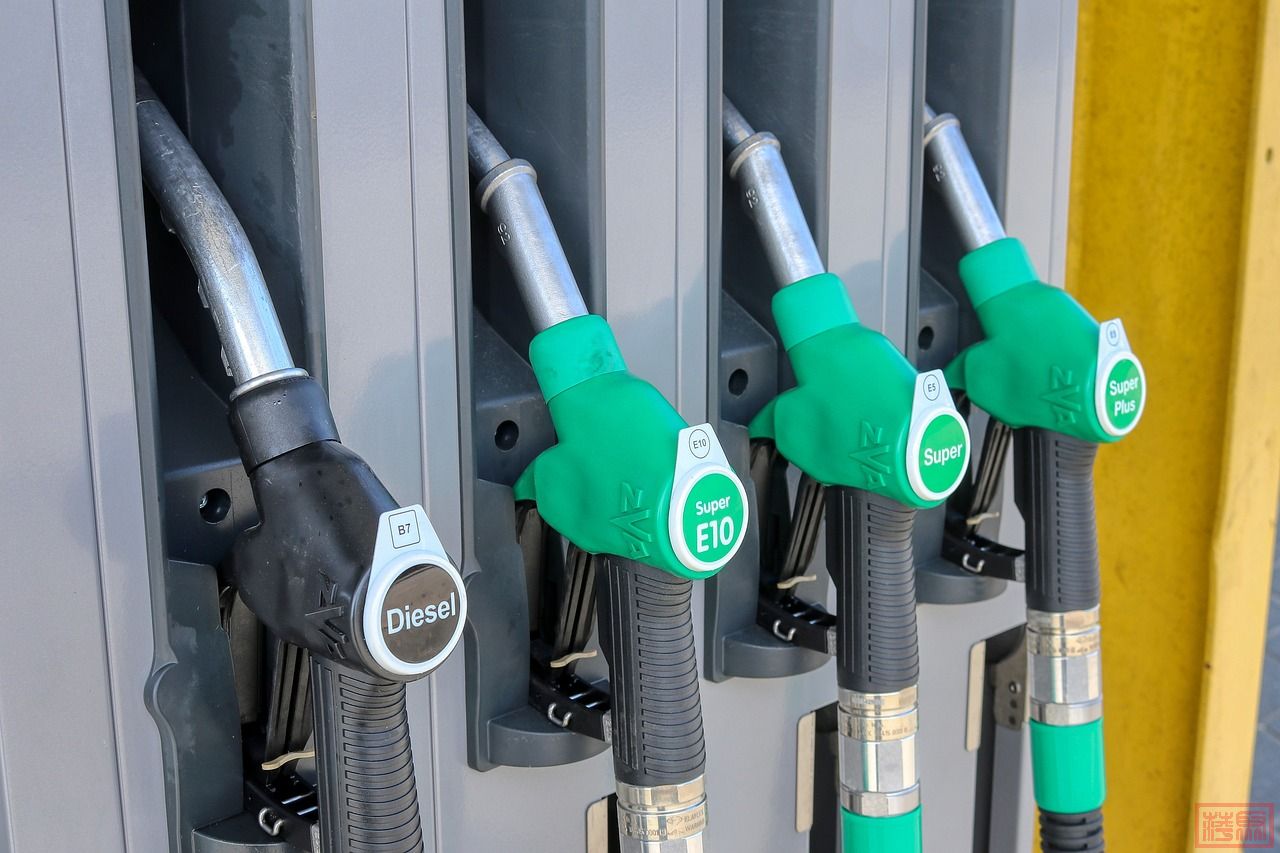 gas-station-4978824_1280.jpg