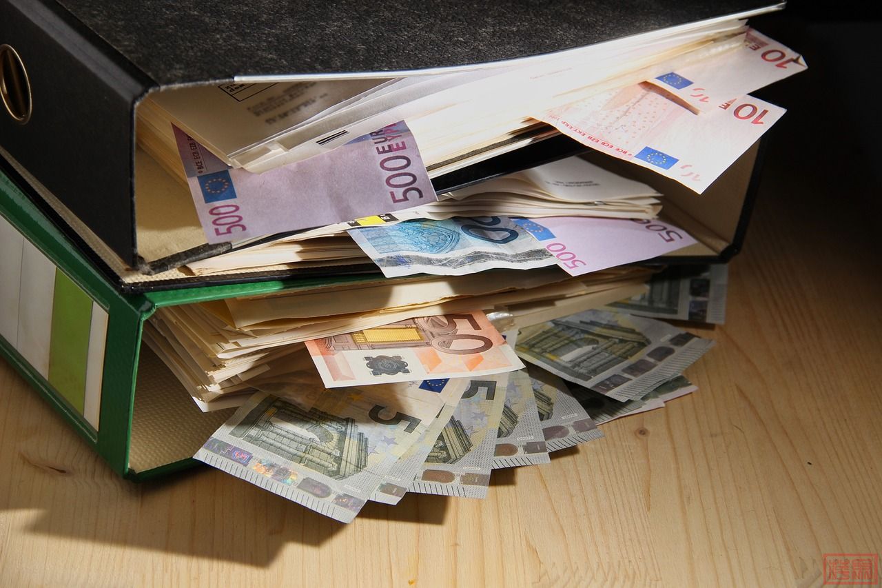 money-5350262_1280.jpg