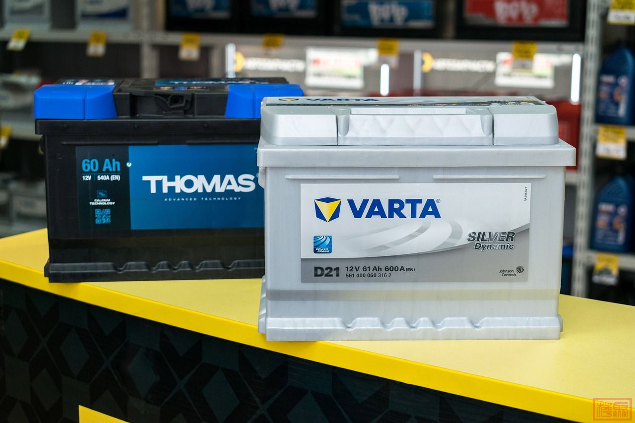 shop-3272308_1280.jpg