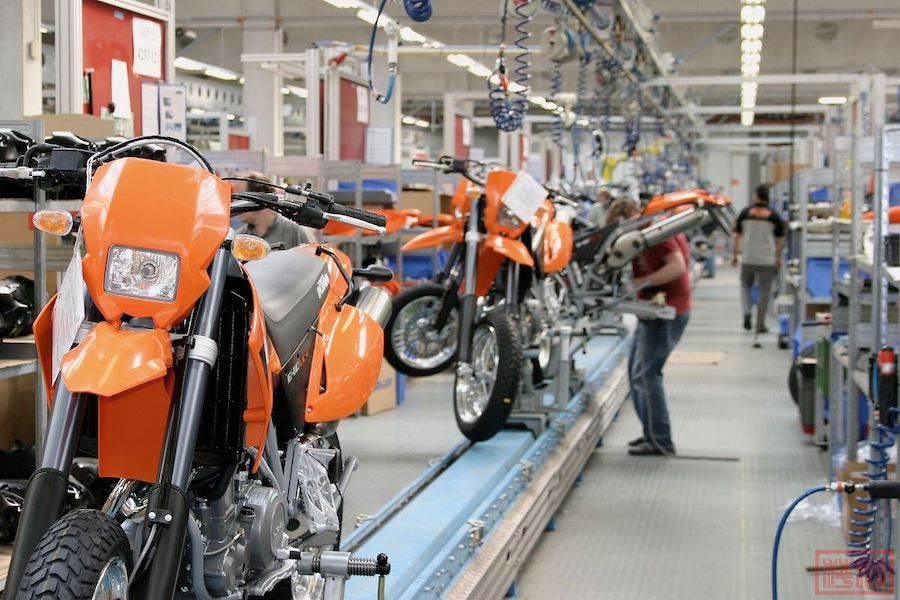 ktm.jpg