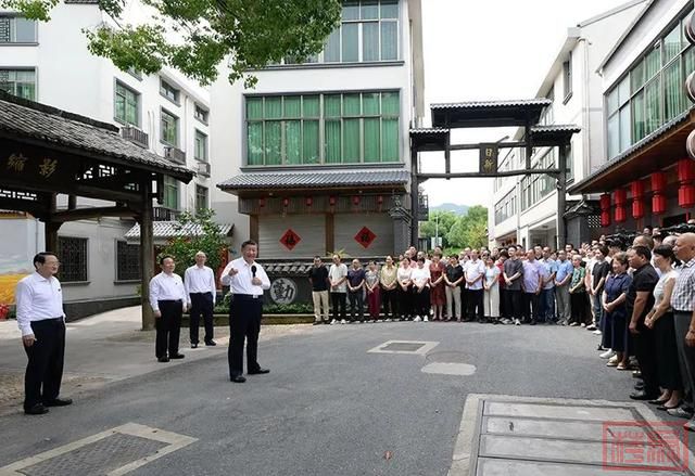 习近平在浙江考察时强调 始终干在实处走在前列勇立潮头 奋力谱写中国式现代化浙江新篇章-7.jpg