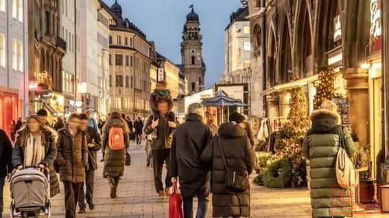 Weinstrae-Mnchen-Weihnachten-2024-282835-detailp.jpeg