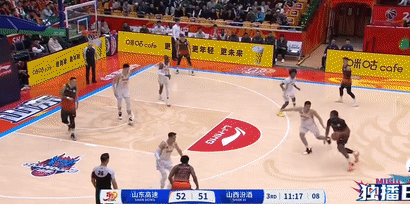 山西120-119险胜山东，贾明儒绝杀，迪亚洛26+11+6，摩尔31分-8.jpg