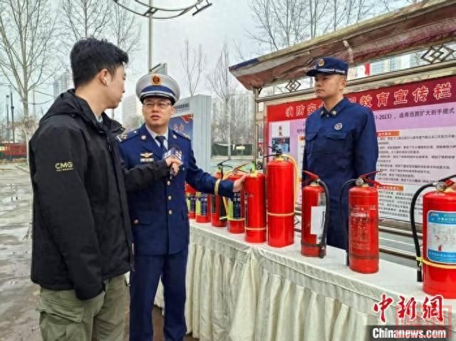 山西：真火测试提醒民众“消防安全 务必走心”-1.jpg
