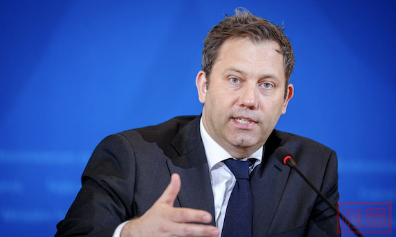 Bildschirmfoto 2025-05-22 um 10.46.43.png