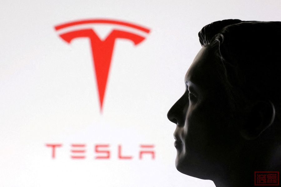 tesla.jpg